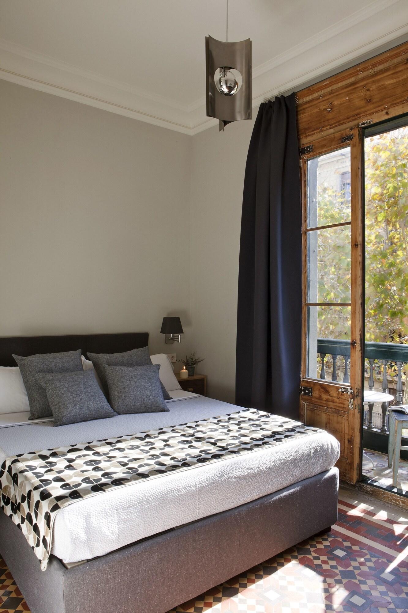 We Boutique Hotel Barcelona Exterior photo